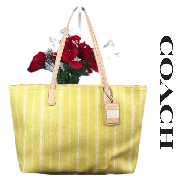 Coach Legacy Weekend Shopper Tote - Picture 1 of 6